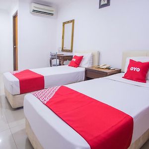 Oyo 390 Mayview Glory Hotel